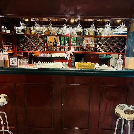 Hotel Estrellita Inn Alameda Кито Екстериор снимка